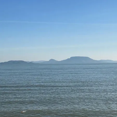 Strandi Apartmanok- Magyar Tenger Balatonmáriafürdő