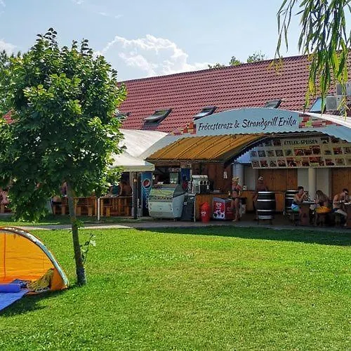 Strandi Apartmanok- Magyar Tenger Lägenhet Balatonmáriafürdő